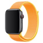 {{photo.Alt || photo.Description || 'Ремешок Krutoff Nylon для Apple Watch 38/40mm (yellow) 11'}}